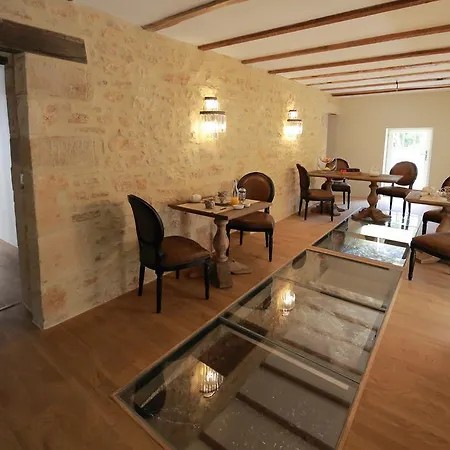 Le Moulin De Nanteuil 3*
