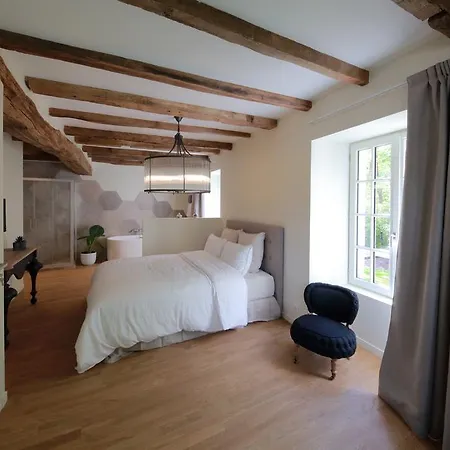 Le Moulin De Nanteuil ゲストハウス 3*